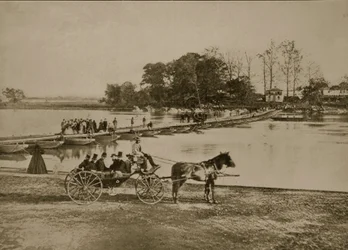 Pontoon-Brücke zwischen Georgetown und Anaconda Island, 1861-65